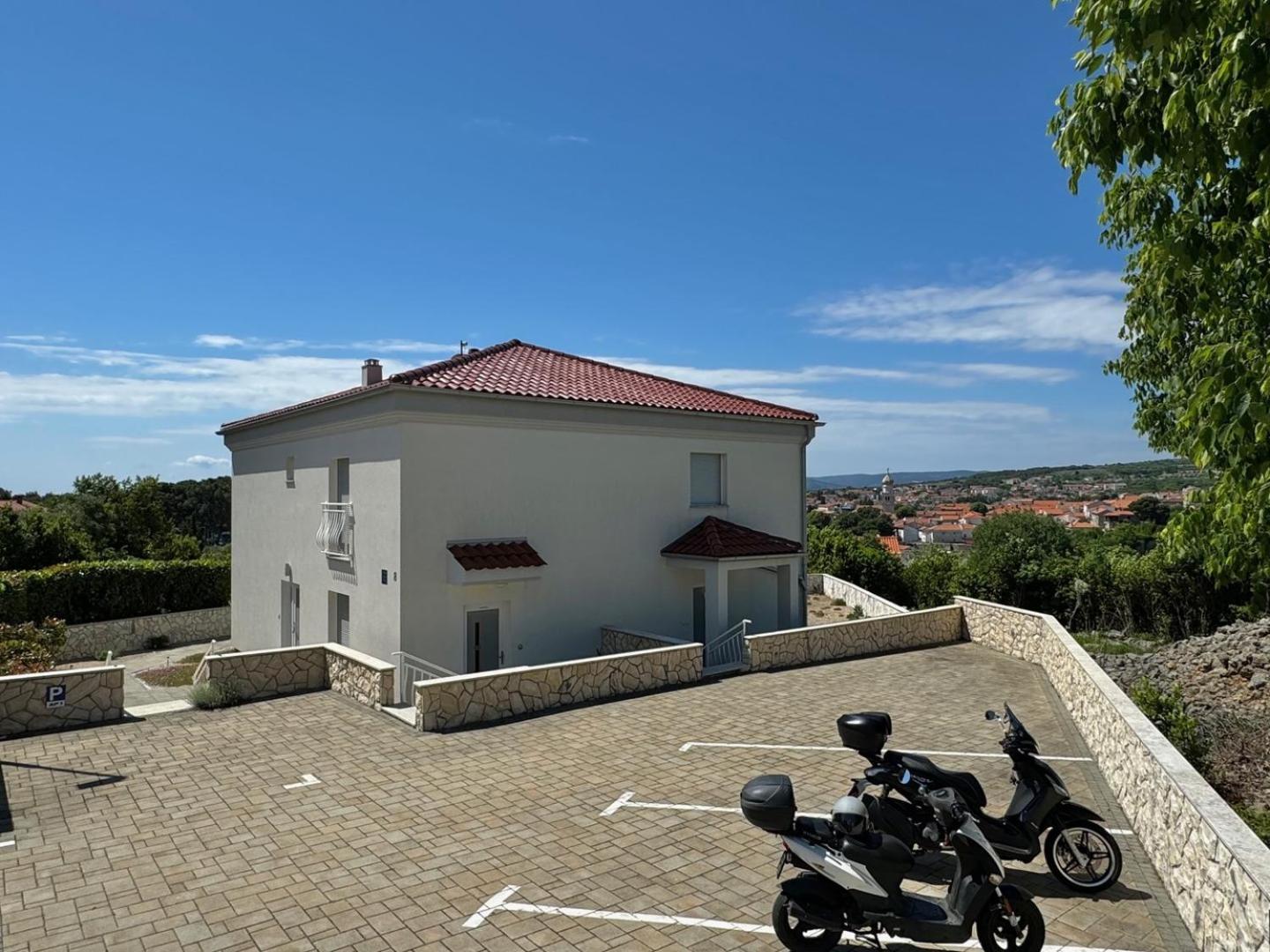 Cozy Apartment Rosmarin With A Sea View Veglia Exterior foto